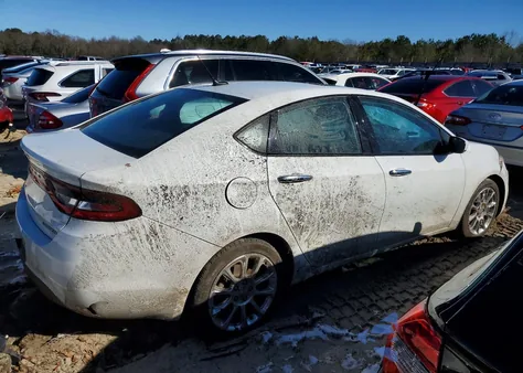 2015 Dodge Dart Limited z USA, uszkodzony, nr VIN 1C3CDFCB4FD165699